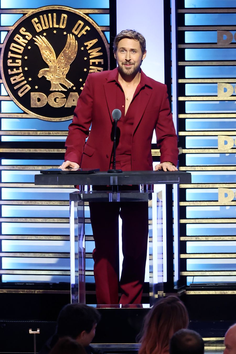 Ryan Gosling está en su era monocromática y lo ha logrado con looks de Gucci
