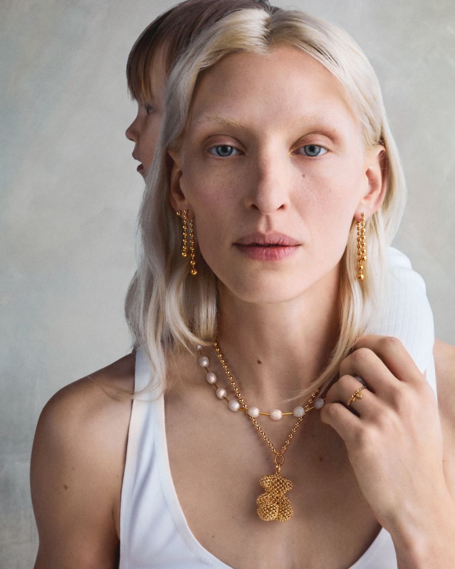 TOUS_MOTHER OF PEARL_IMAGE03.jpg