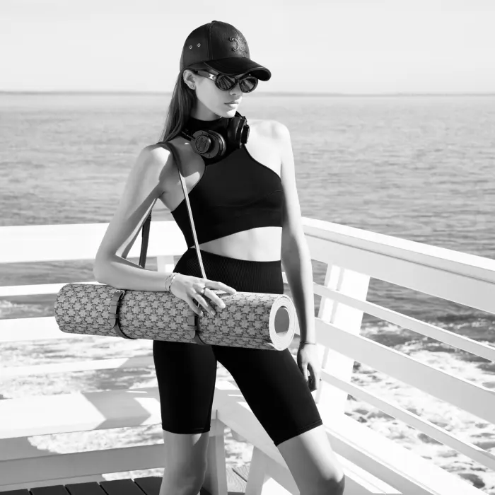 Celine presenta una colección de pilates, perfecta para las *girls*..jpg
