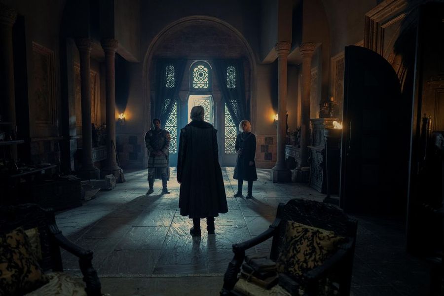 fabien-frankel-rhys-ifans-tom-glynn-carney-6675d64a8a33f.jpg