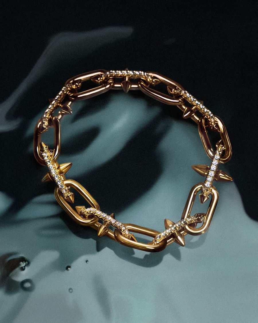 Tiffany presenta Tiffany Titan de Pharrell Williams