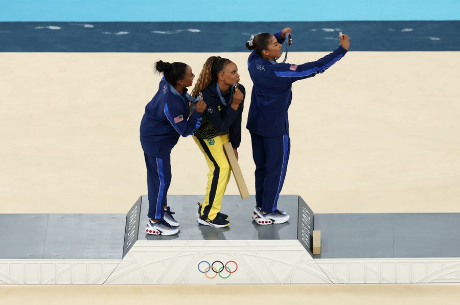 Simone Biles, Rebeca Andrade y Jordan Chiles