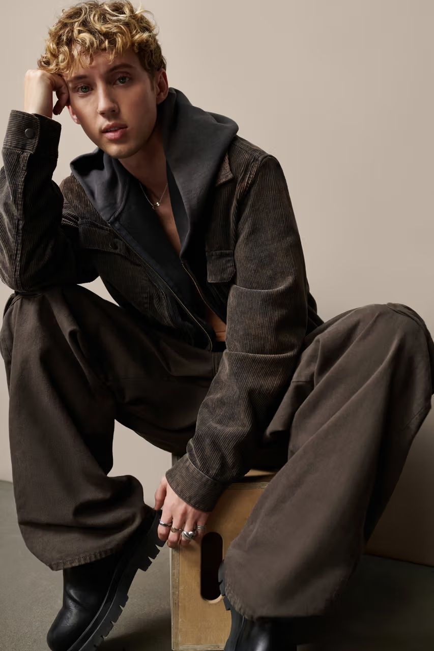 GAP Troye Sivan