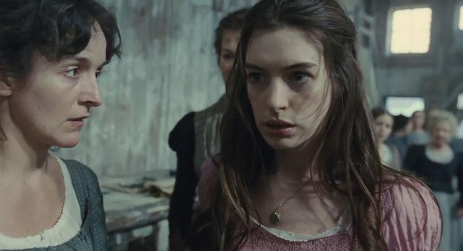 Anne Hathaway disculpa entrevista