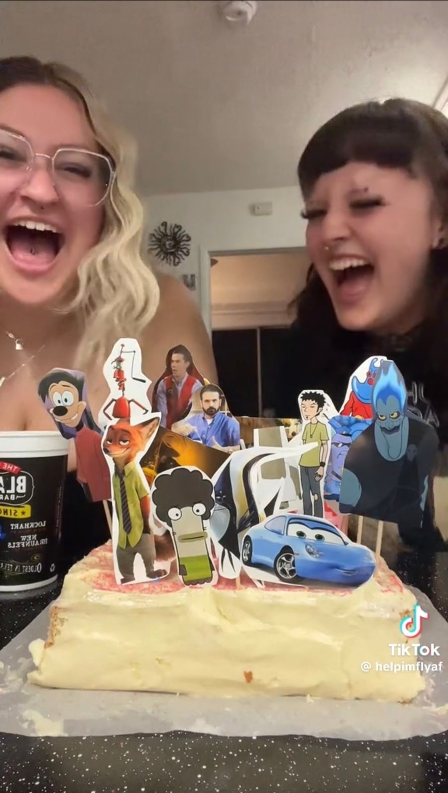 ¿Qué es el ‘Hear me out cake’, el trend de TikTok que nadie quiere explicar? (TikTok)