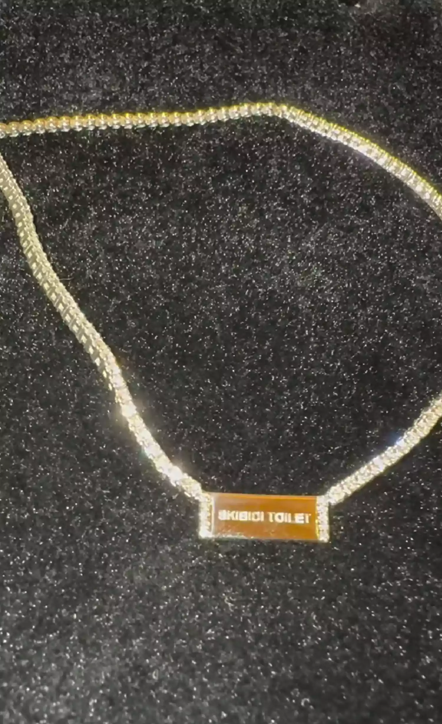North West regalo Kim Kardashian