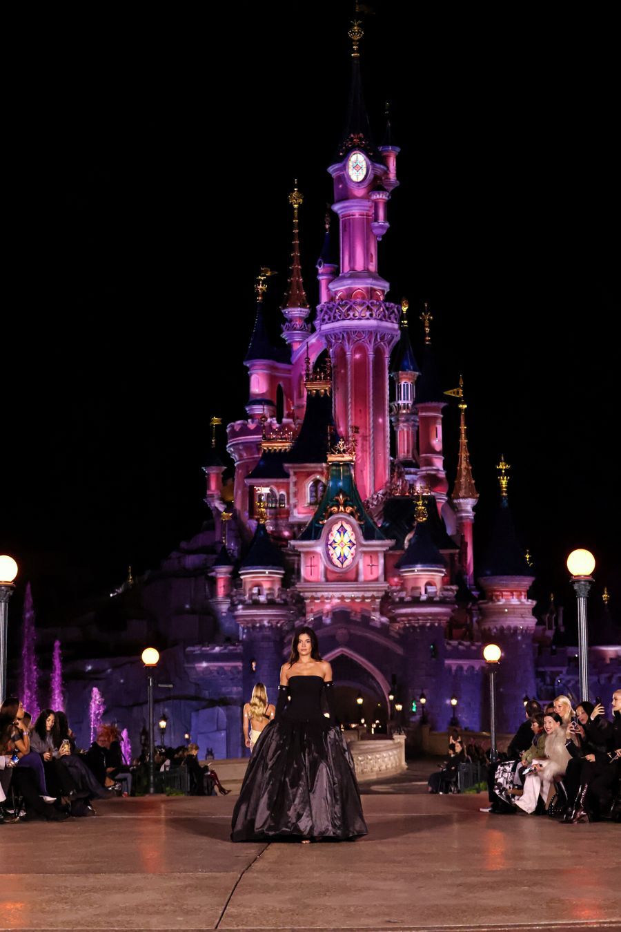 Kylie Jenner Disneyland