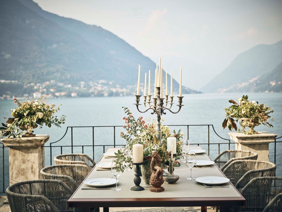 villa pliniana lago di como