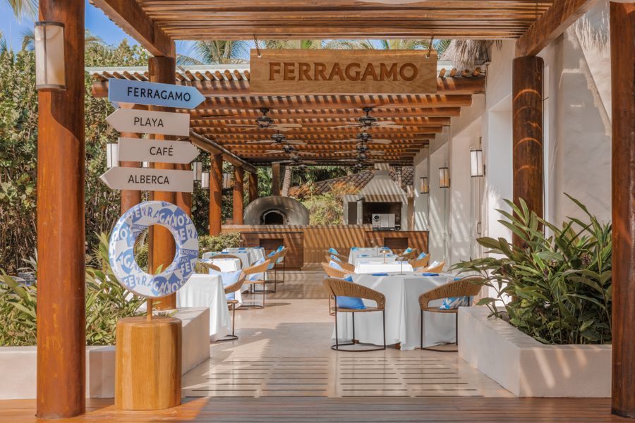 ferragamo st regis punta mita