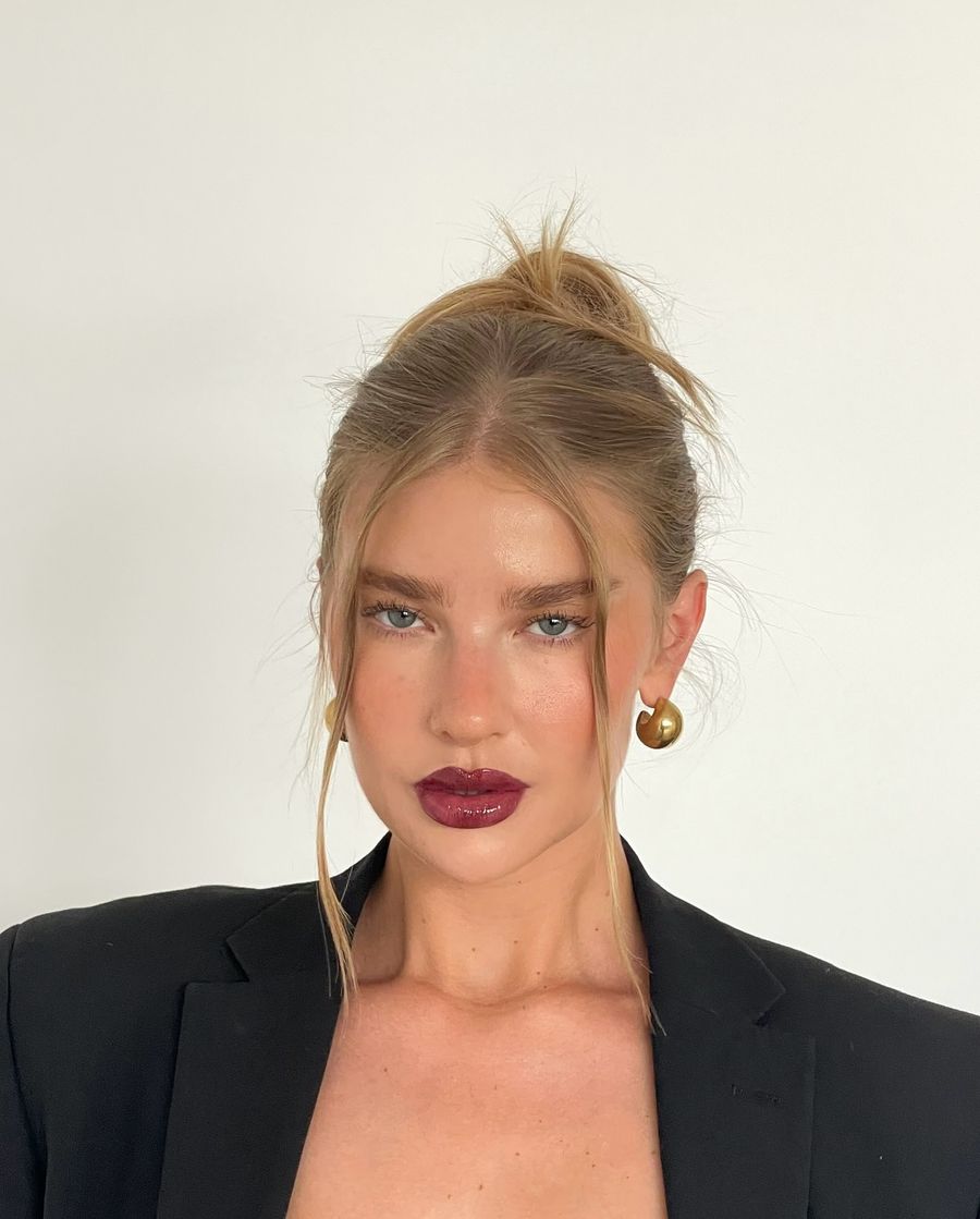 Red lip