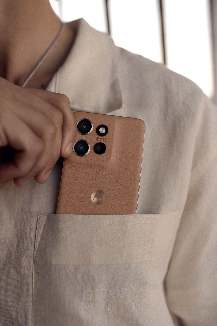 Motorola Mocha Mousse