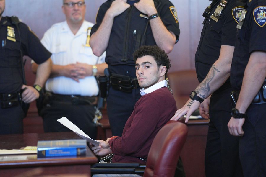 UnitedHealthcare CEO Murder Suspect Luigi Mangione at State Court, New York, United States - 22 Dec 2024