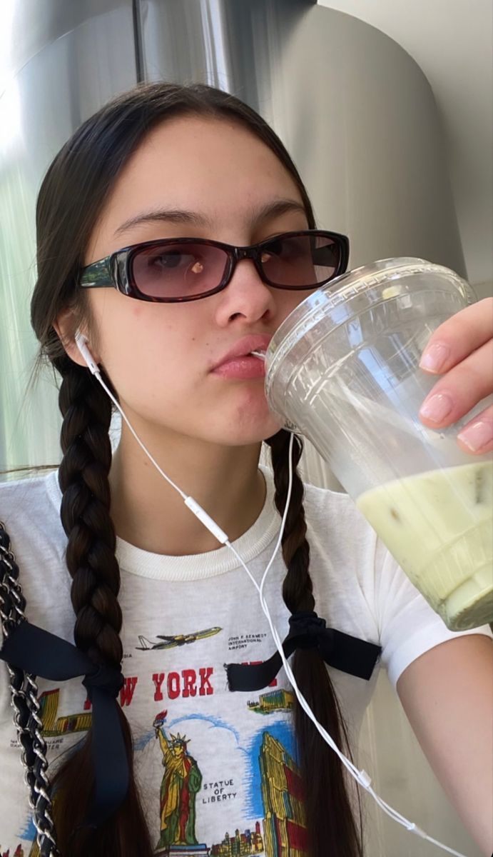 olivia-rodrigo-matcha.jpeg