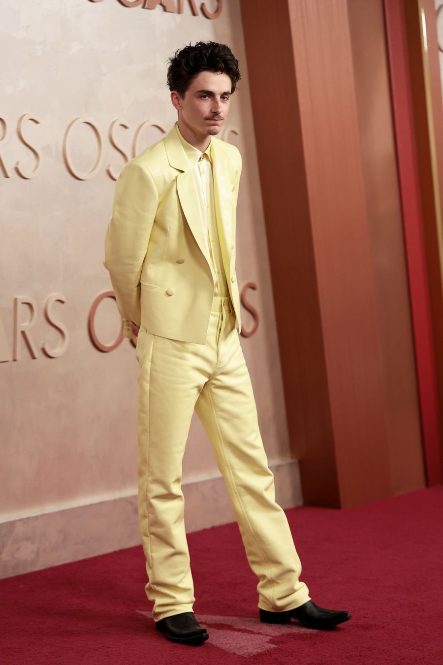 looks-celebridades-oscar-2025