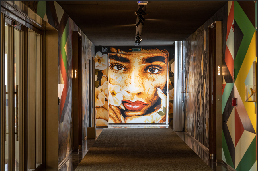 Rosewood São Paulo_Hallway Art 2_Ananda Nahu.png