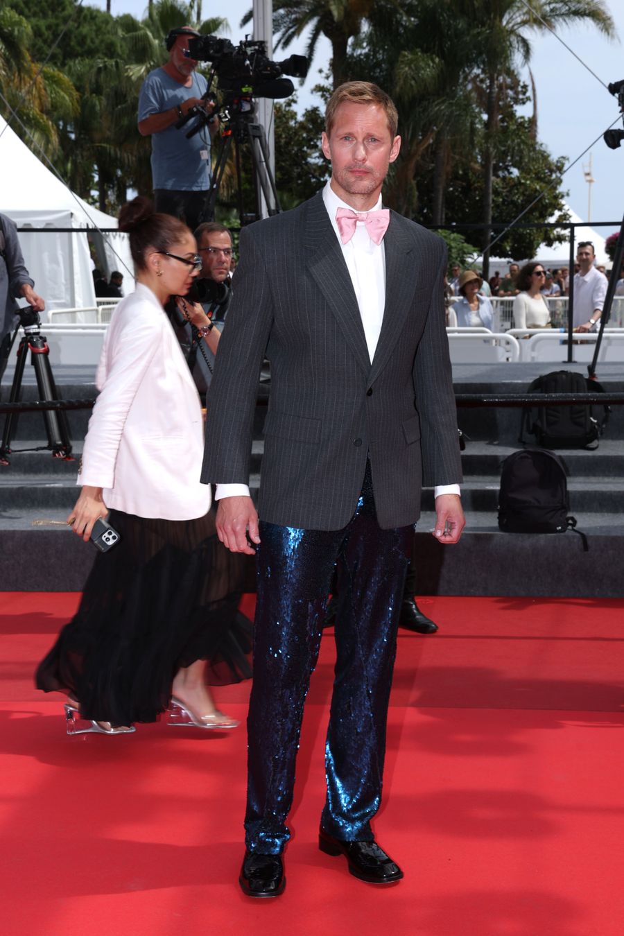 Alexander-Skarsgard-cannes-looks-