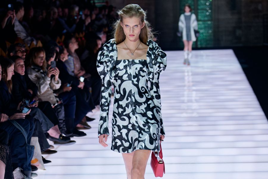 Louis Vuitton Cruise 2026 - Runway