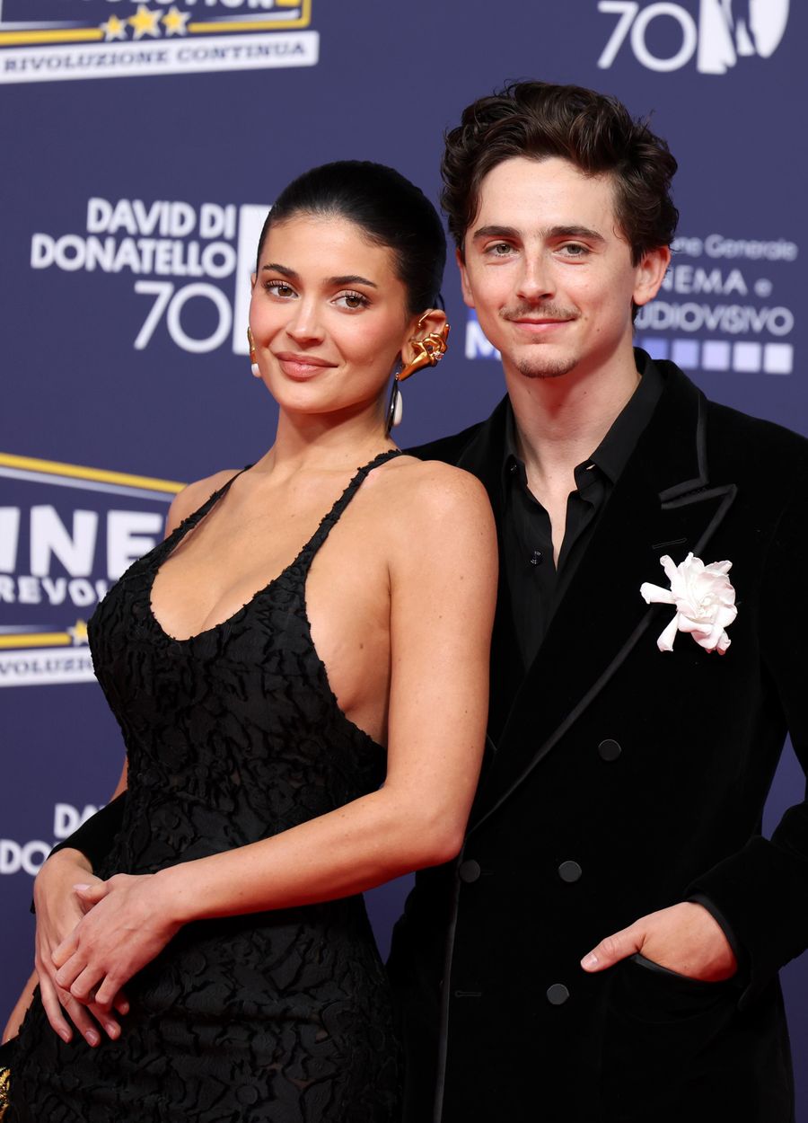 kylie-jenner-timothee-chalamet-debut-red-carpet