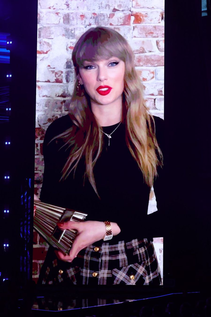 taylor-swift-taylors-version-reputation