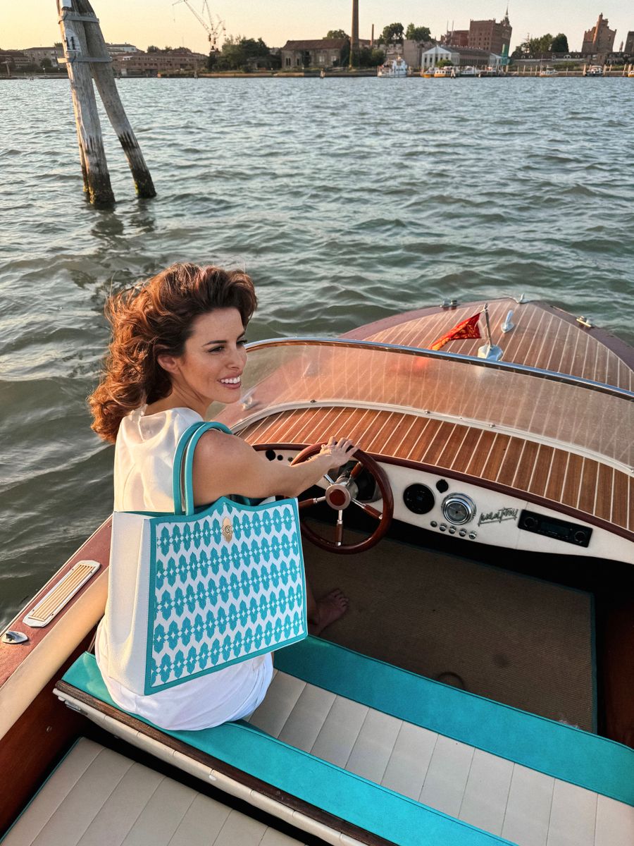 dellaluna kaspia bolsa tote
