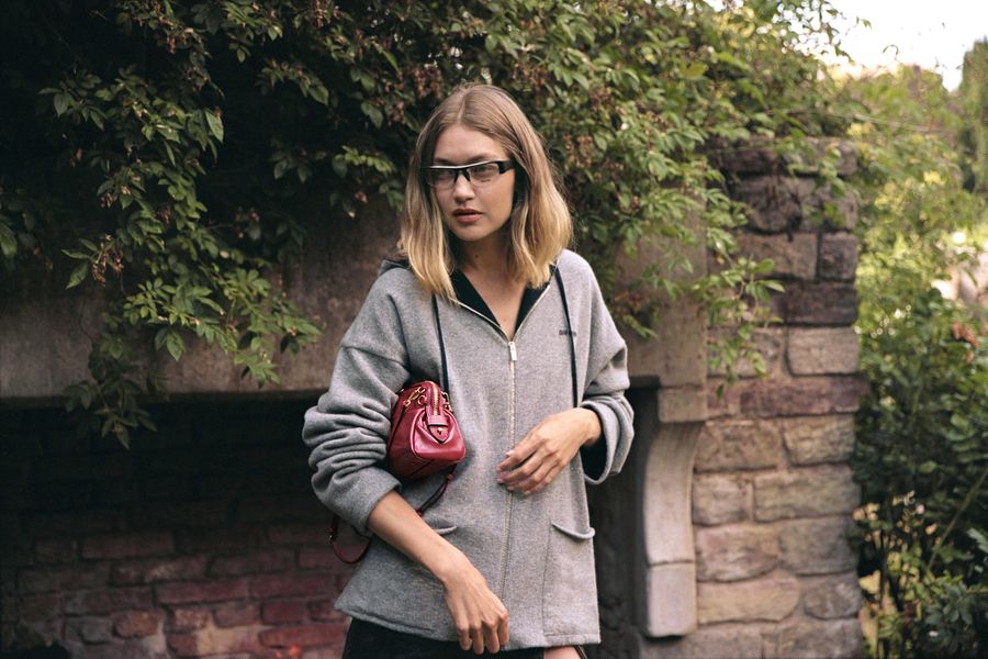 gigi-hadid-miu-miu-holiday