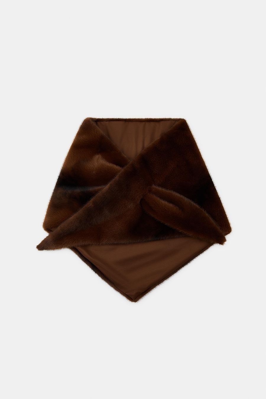 zara-estola.jpg