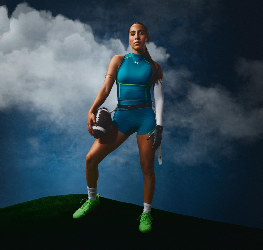 under-armour-diana-flores