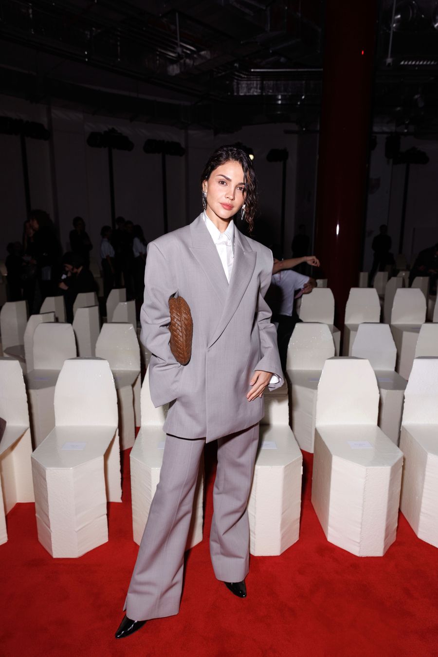 eiza-gonzalez-bottega-veneta