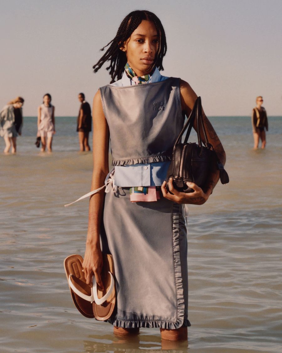 MM26_Campaign_Ete_Photo_Look_Derived_L18_NoLogo_4x5_150dpi.jpg