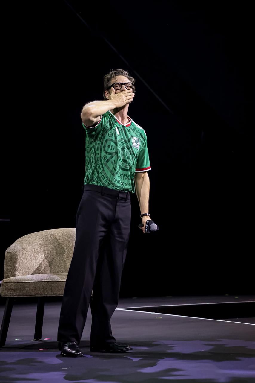 pedro-pascal-playera-seleccion-mexicana