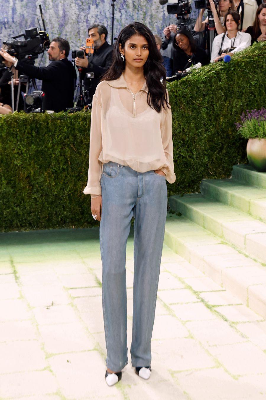 Bhavitha-Mandava-jeans-chanel-met-gala