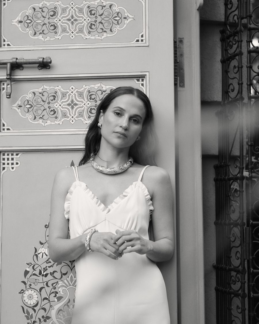 LV_HJ-alicia-vikander-6.jpeg